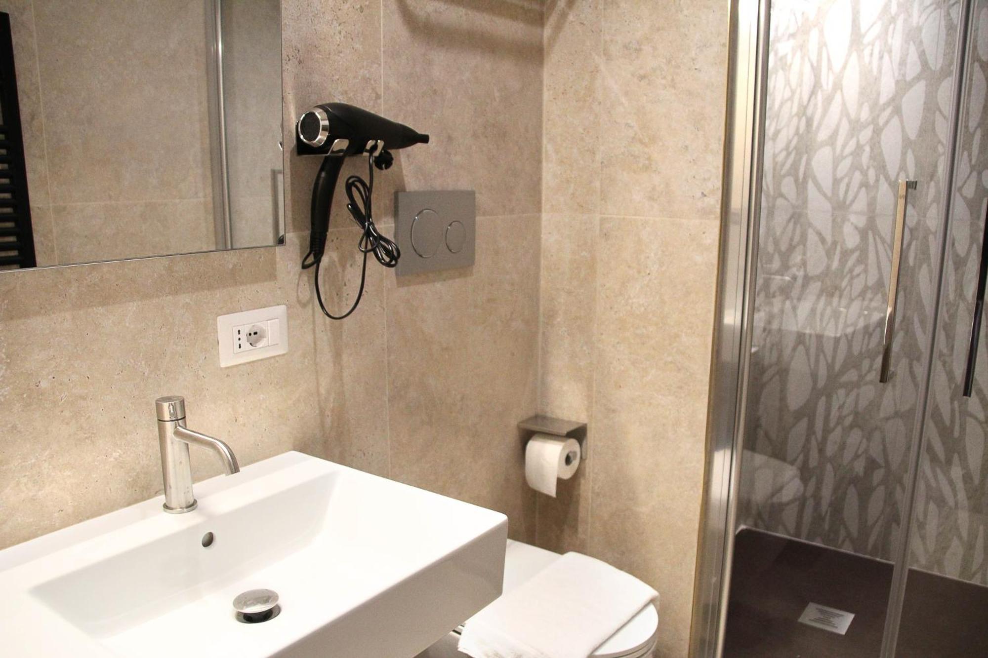 Joyful Guest House Rome Exterior photo